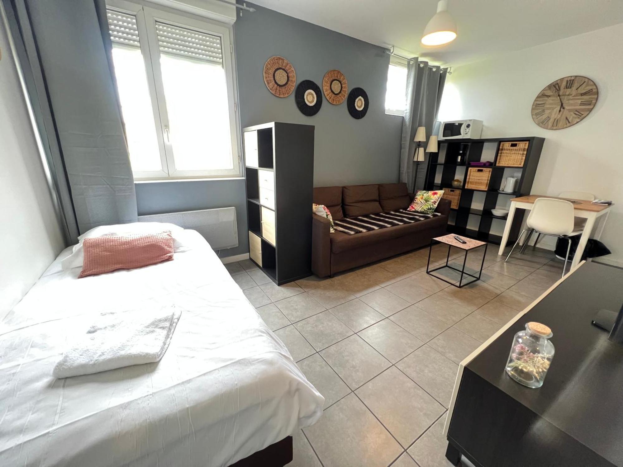 La Paille Metz Luxembourg Parking Un-Sejour-A-Part Apartamento Exterior foto